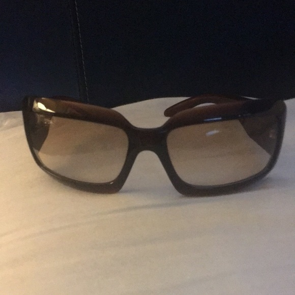 chanel sunglasses brown